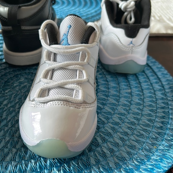 Cement grey Nike air Jordan 11 - Picture 1 of 3